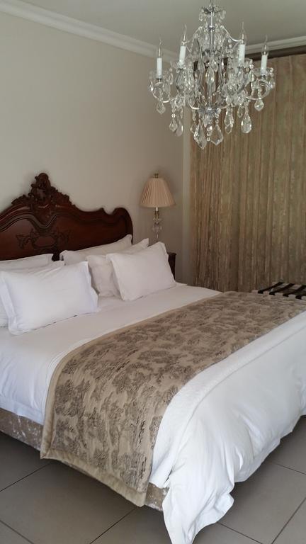 La Riviera Boutique Guesthouse & Spa Aliwal North Værelse billede